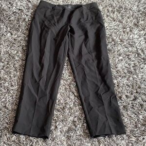 Women’s pants higher waist high pant hem 10 EUC.